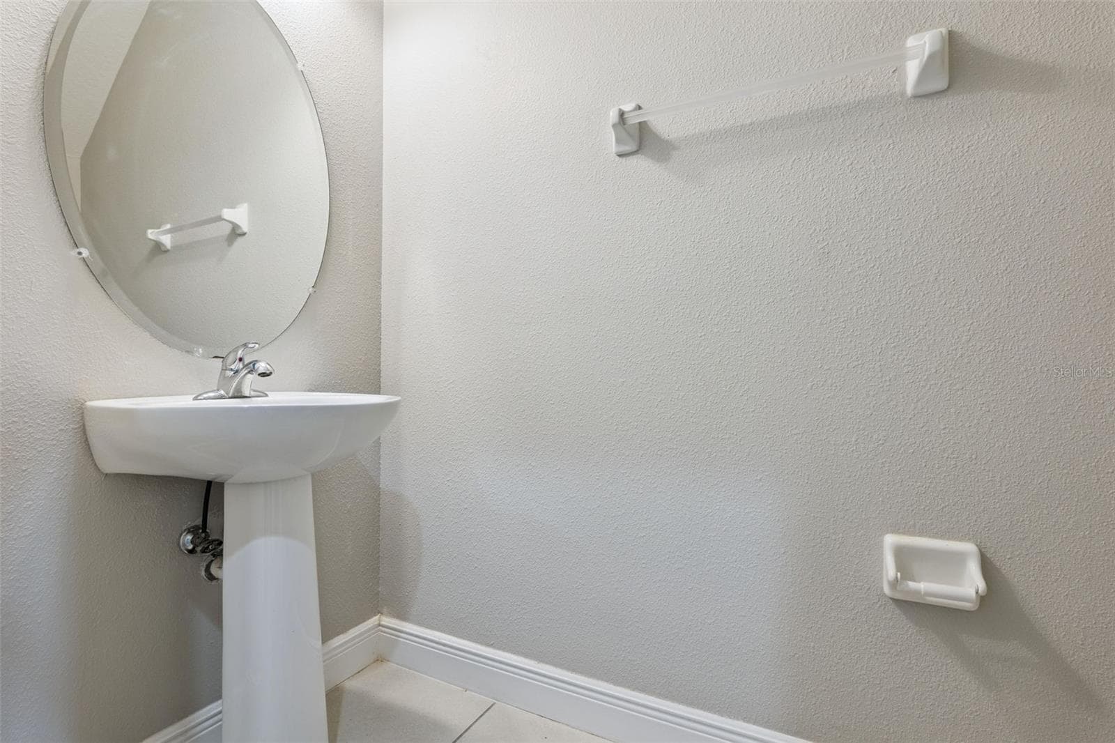 Single Family Residence at 3719 CRAWLEY DOWN LOOP, SANFORD, photo 28 of 43