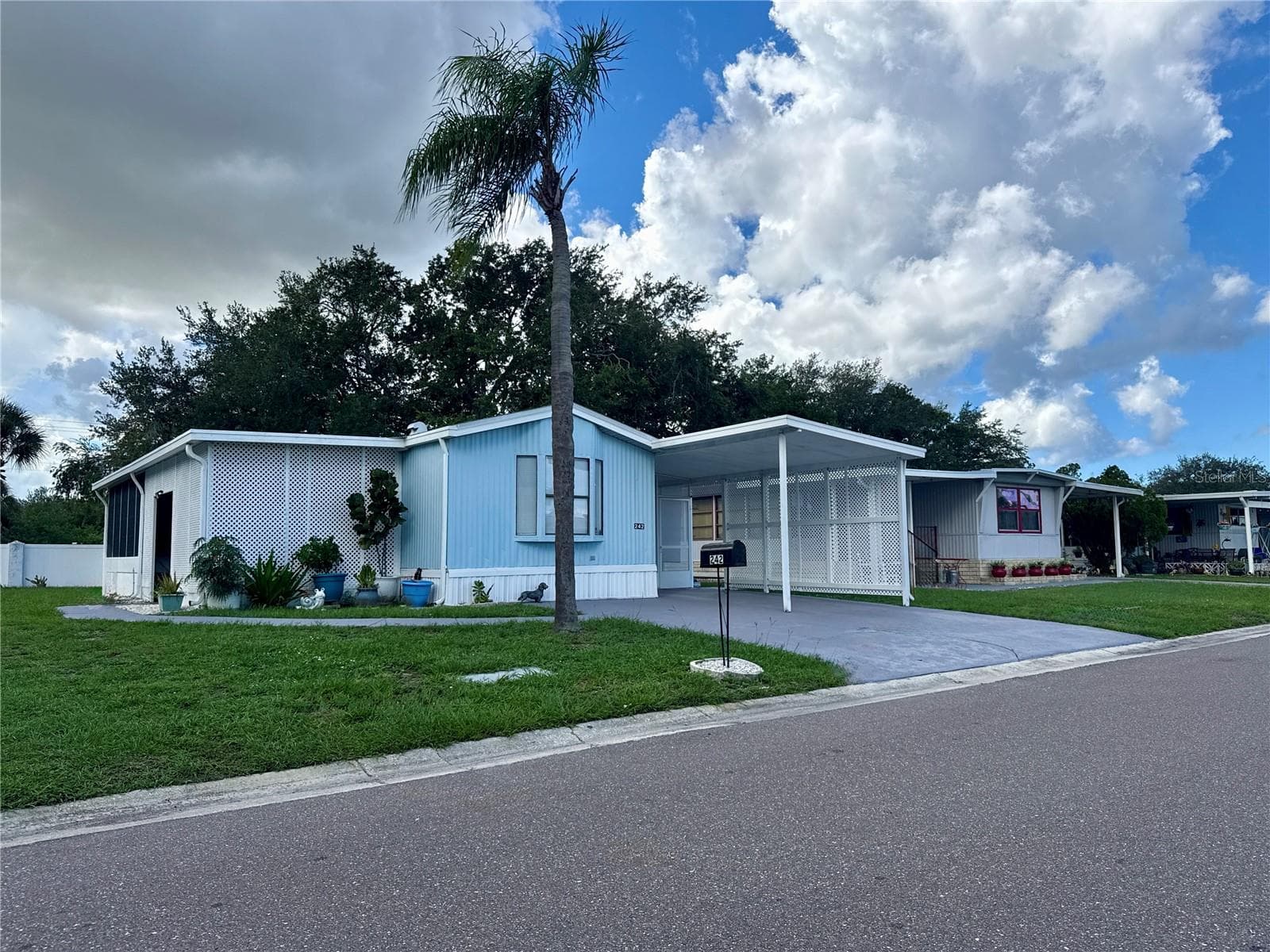 242 S PORT ROYAL LN