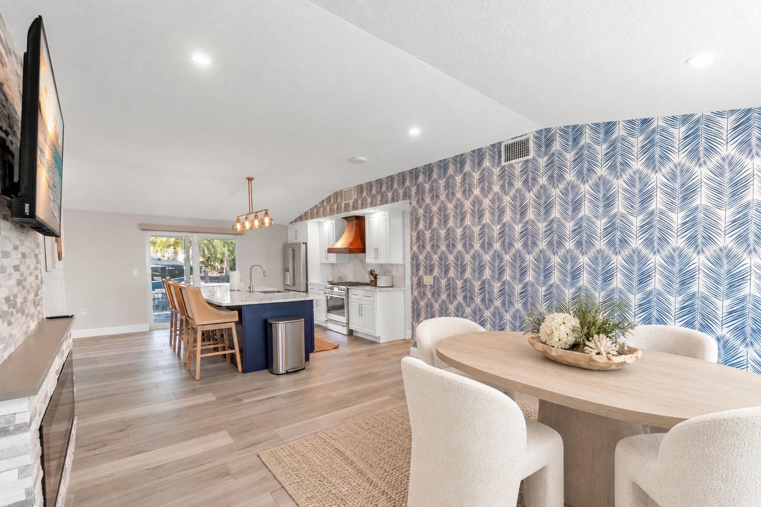 Single Family Residence at 765 SAINT JUDES DR N, LONGBOAT KEY, photo 27 of 56