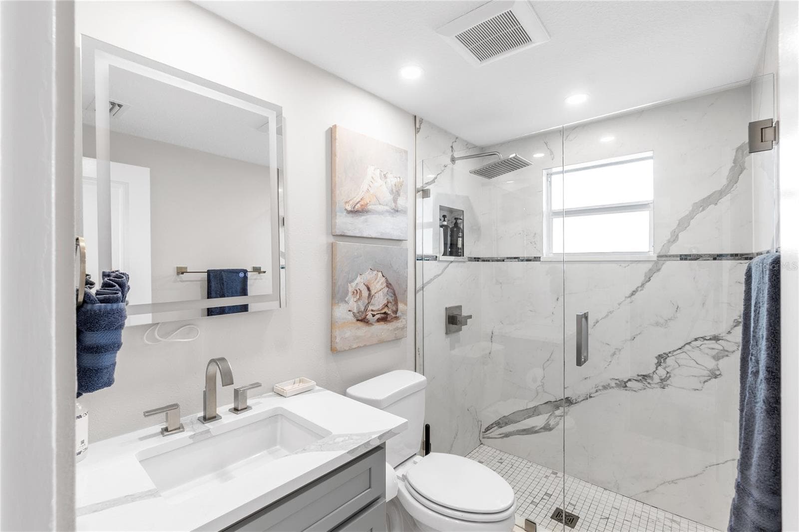 Single Family Residence at 765 SAINT JUDES DR N, LONGBOAT KEY, photo 28 of 56