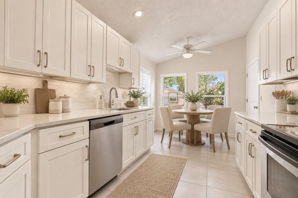 virtually staged - 3248 GULF WATCH CT, SARASOTA