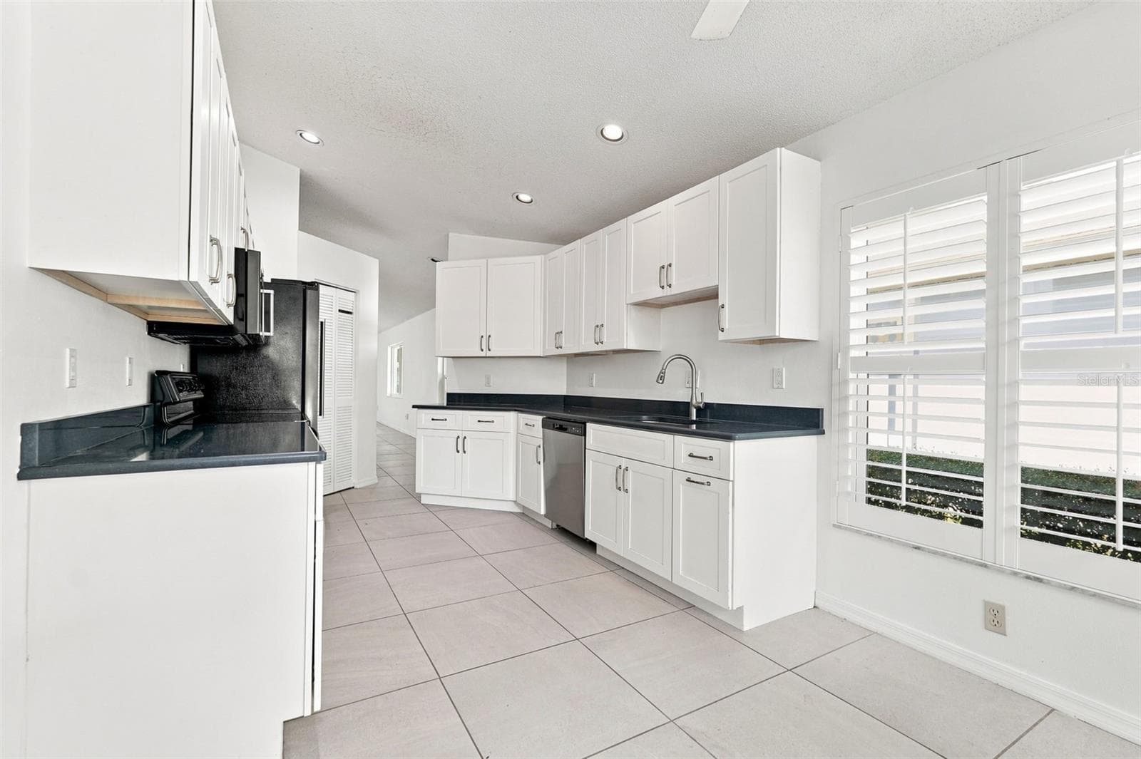 Single Family Residence at 3248 GULF WATCH CT, SARASOTA, photo 12 of 26