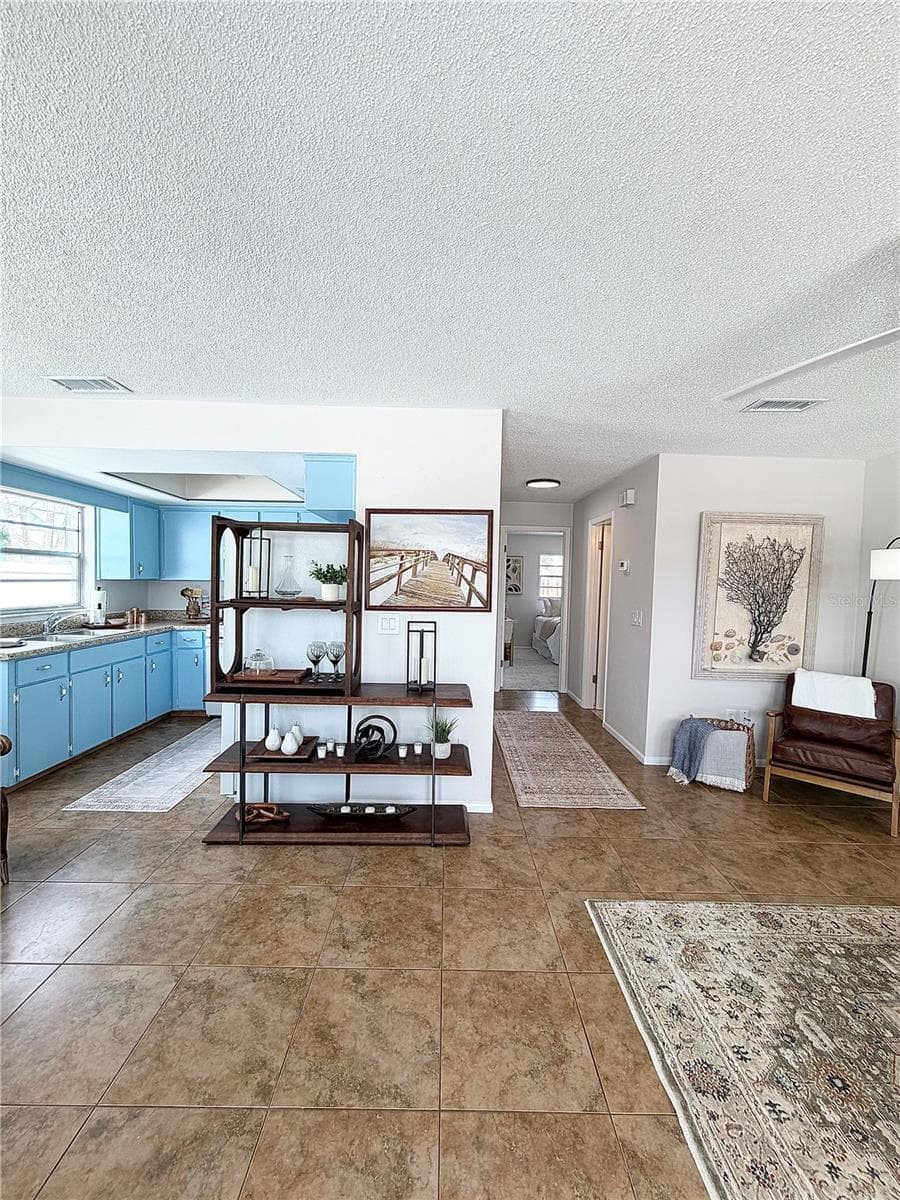 Single Family Residence at 220 CRAWFORD RD, NEW SMYRNA BEACH, photo 5 of 37