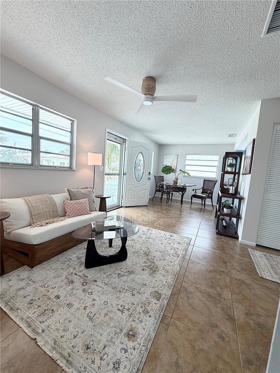 Single Family Residence at 220 CRAWFORD RD, NEW SMYRNA BEACH, photo 8 of 37