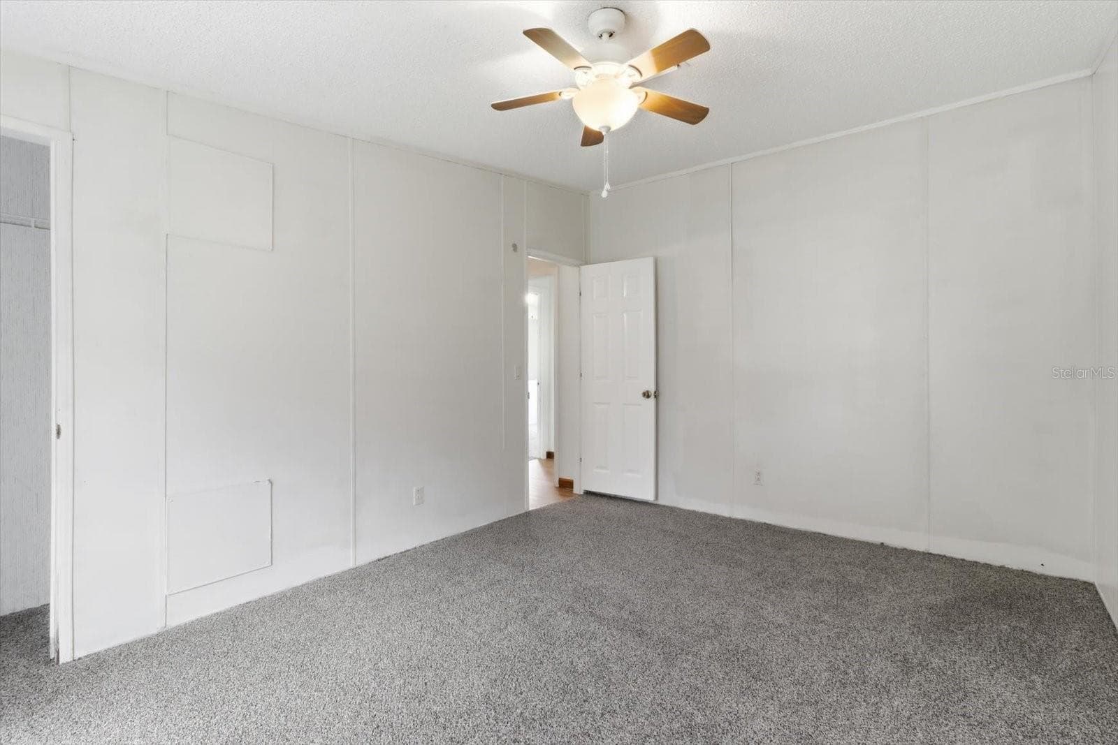 Manufactured Home at 3390 SE 146TH LN, SUMMERFIELD, photo 29 of 48