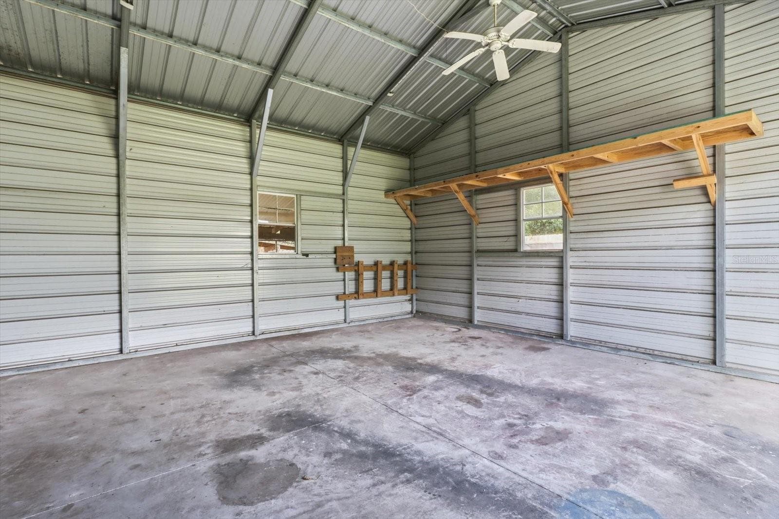Manufactured Home at 3390 SE 146TH LN, SUMMERFIELD, photo 34 of 48