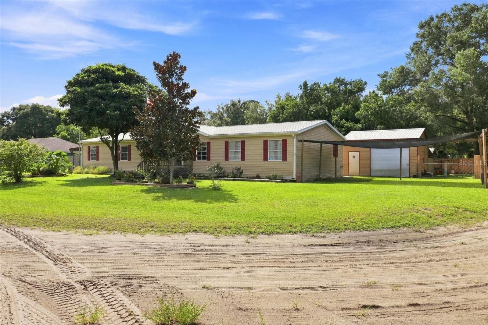 Manufactured Home at 3390 SE 146TH LN, SUMMERFIELD, photo 39 of 48