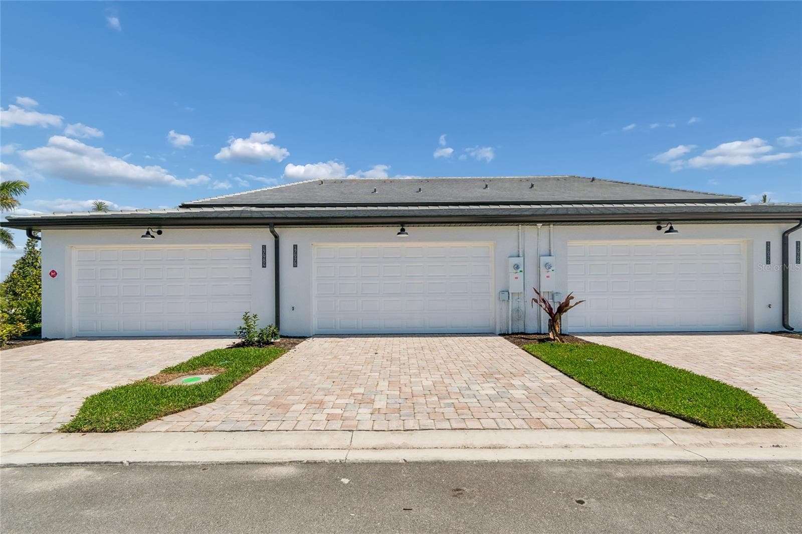 Exterior-Photo description represents the model home of same floor plan. - 17830 BROADLEAF LOOP, VENICE