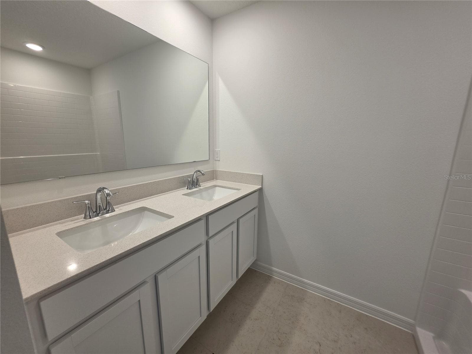 Primary Bathroom - 3889 BLUETHREAD WAY, POINCIANA