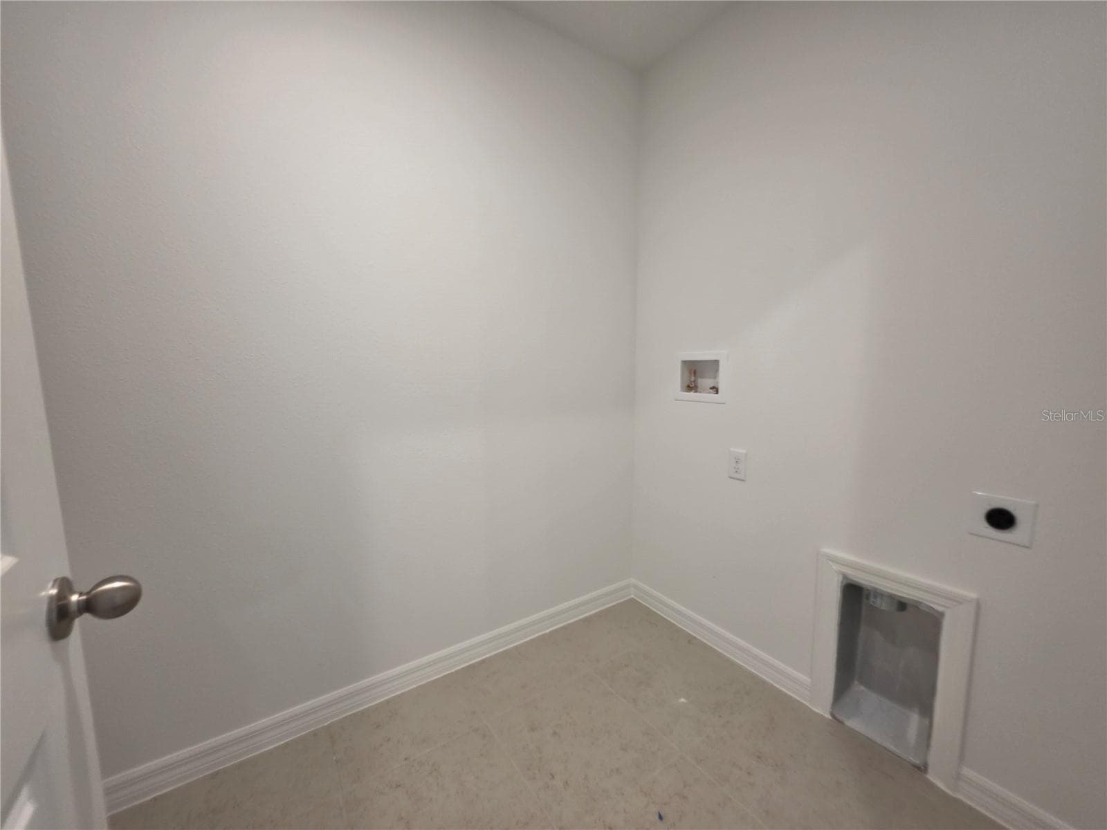 Laundry Room - 3889 BLUETHREAD WAY, POINCIANA