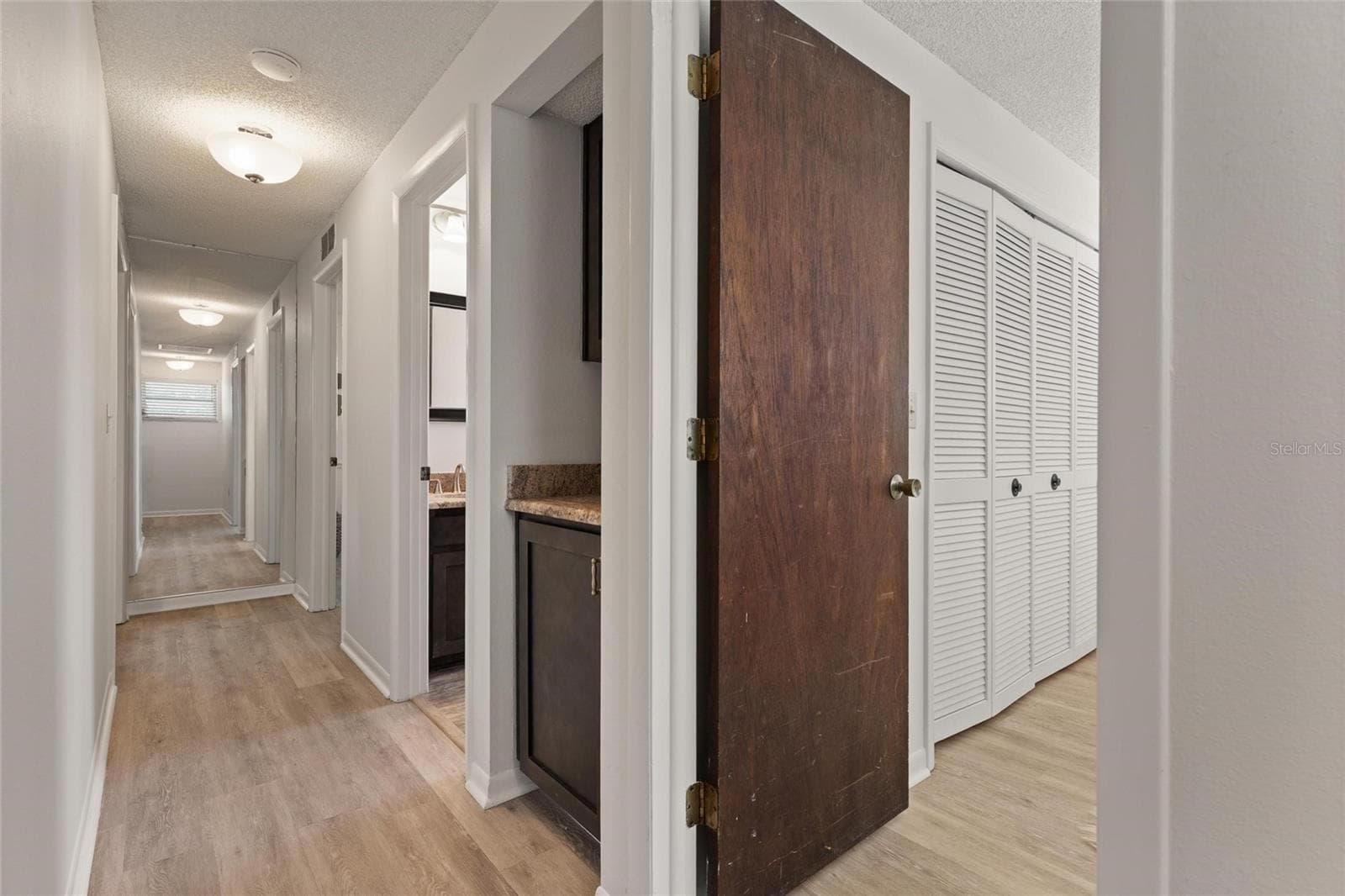 Upstairs Halway - 2784 HEATHERWOOD CT, CLEARWATER