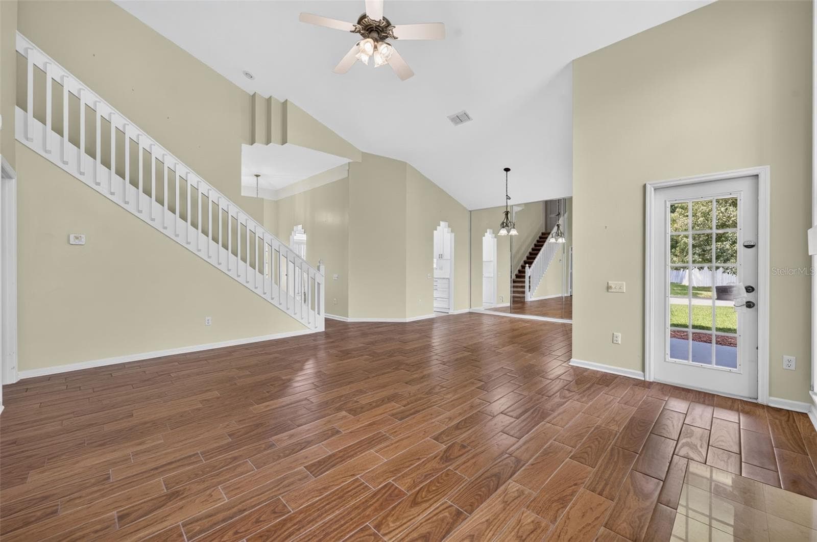Single Family Residence at 3561 VENTURA CLUB CIR, ORLANDO, photo 7 of 42
