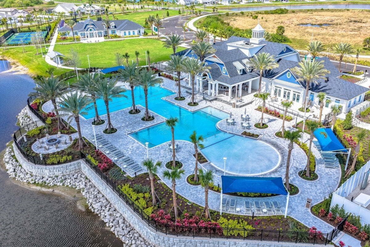 Resort Style Pool - 17836 BROADLEAF LOOP, VENICE