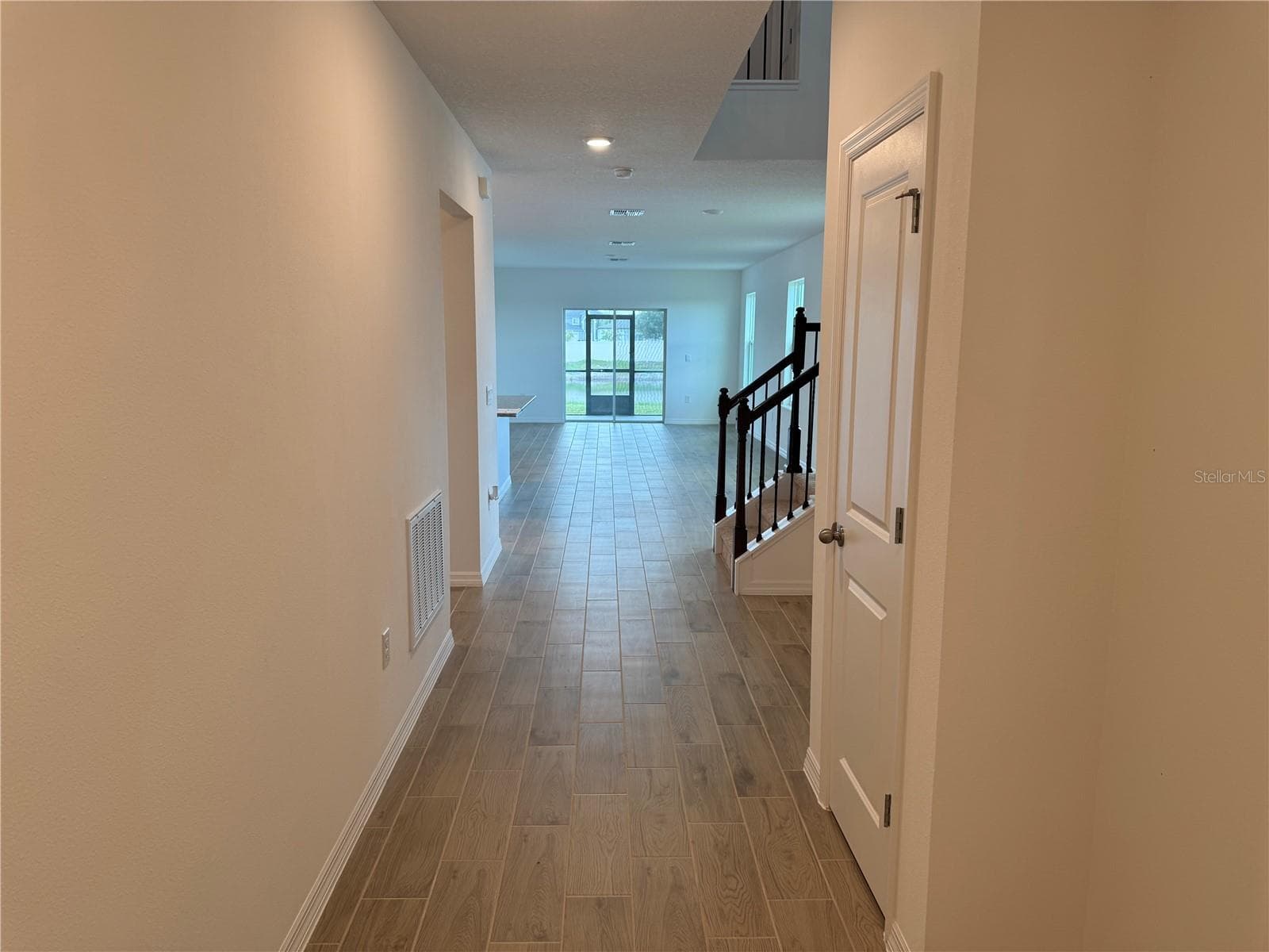 Bright Entry - 4144 SILKTREE CT, POINCIANA