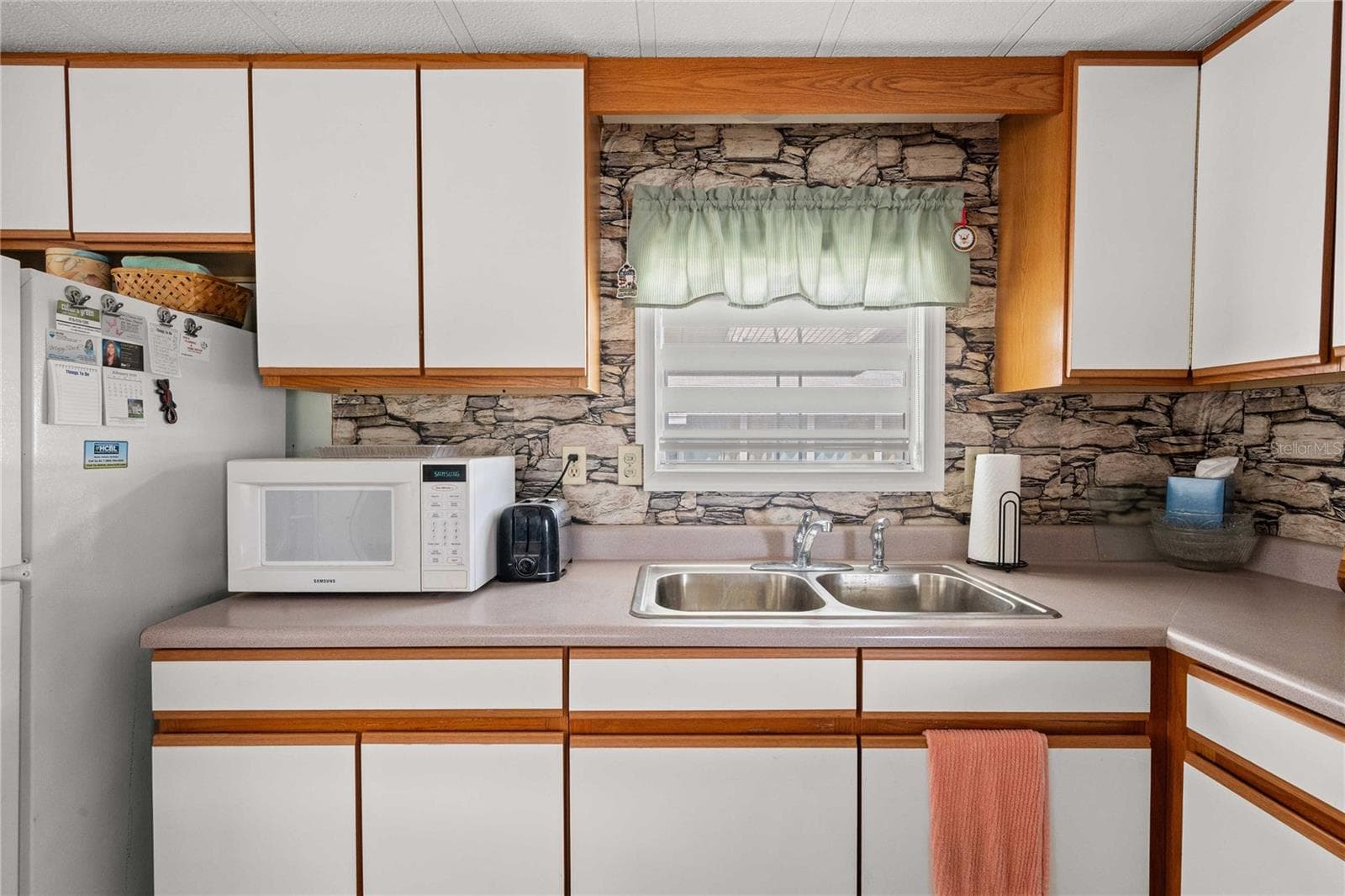 Mobile Home at 36917 GRACE AVE, ZEPHYRHILLS, photo 8 of 56