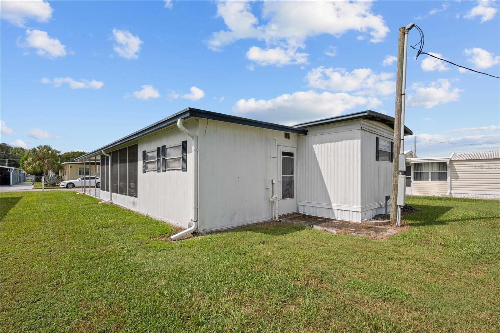 Lots of green space here in Grace - 36917 GRACE AVE, ZEPHYRHILLS