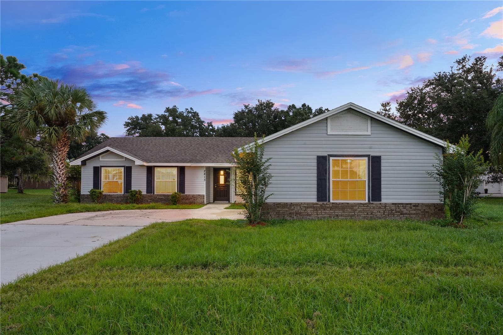 2813 LONGLEAF CT