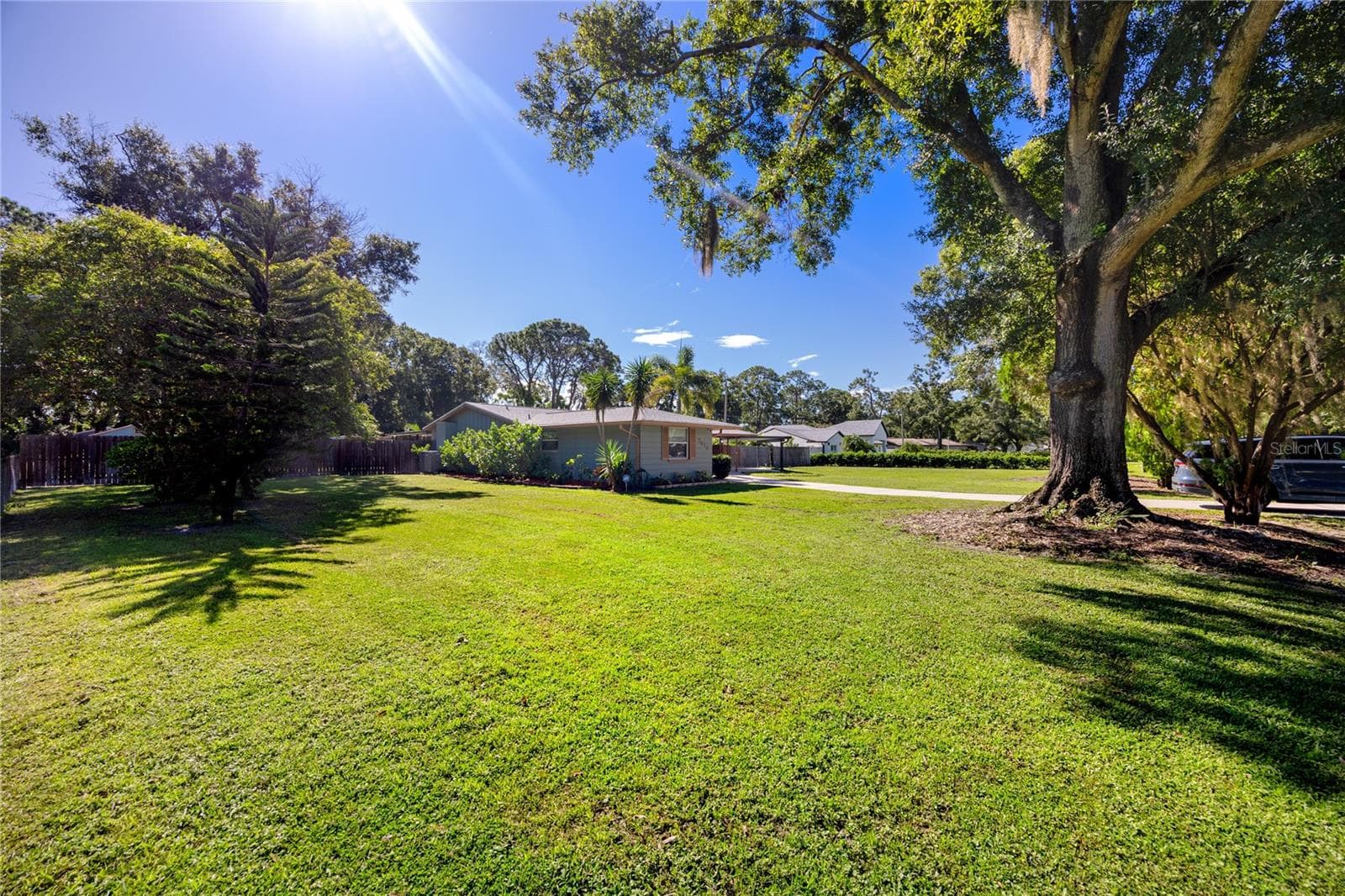 Single Family Residence at 7913 BEASLEY RD, TAMPA, photo 42 of 54