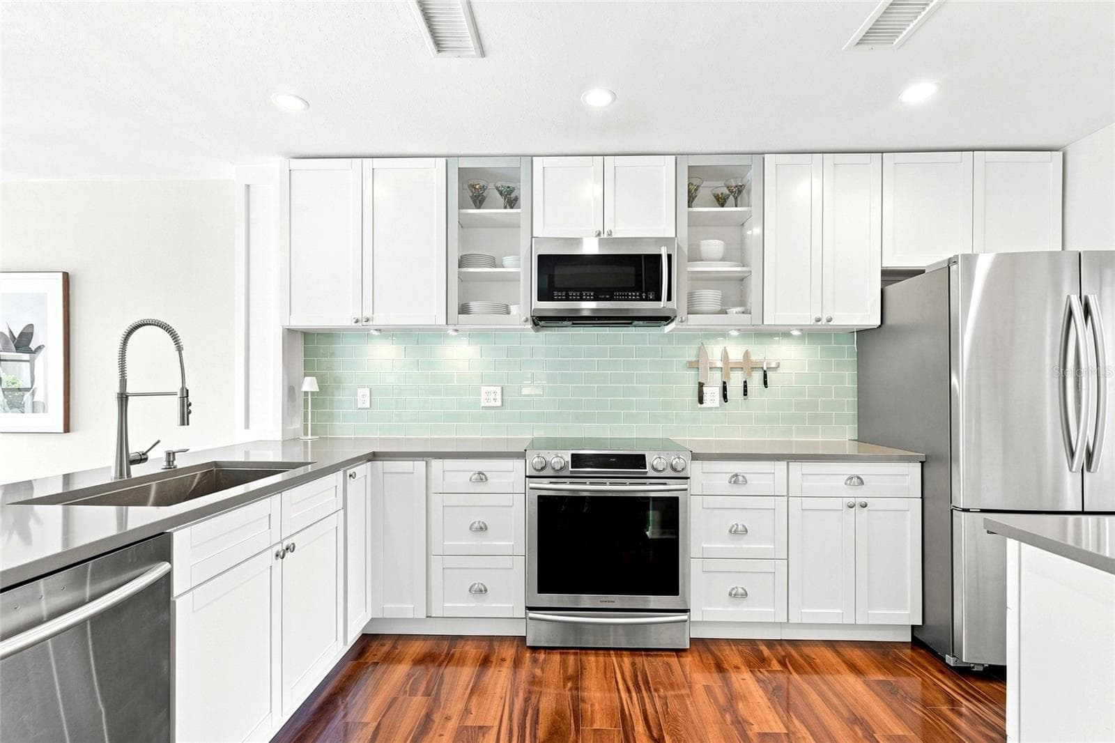 Townhouse at 5104 BAYSHORE BLVD, TAMPA, photo 5 of 40