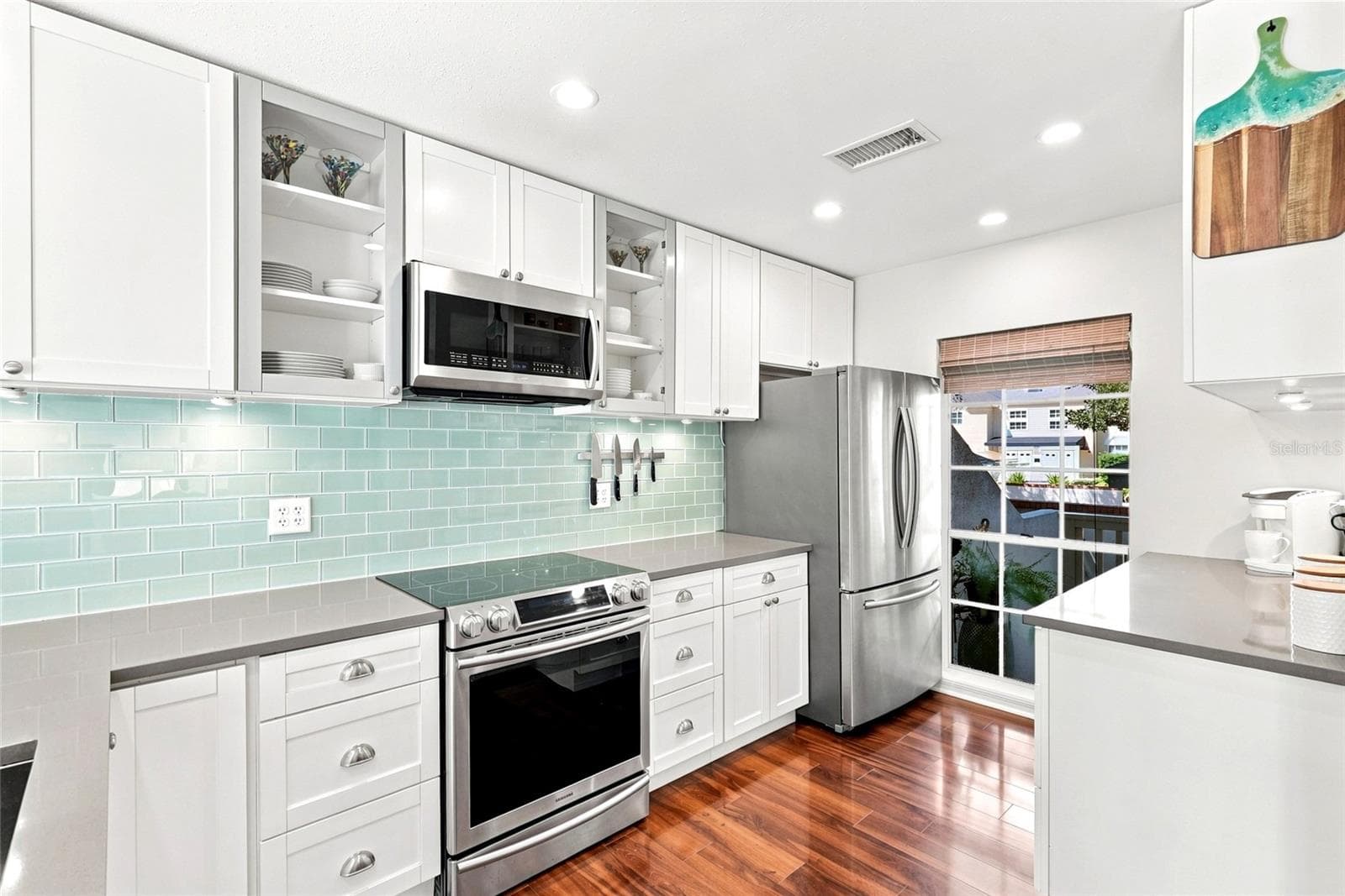 Townhouse at 5104 BAYSHORE BLVD, TAMPA, photo 6 of 40