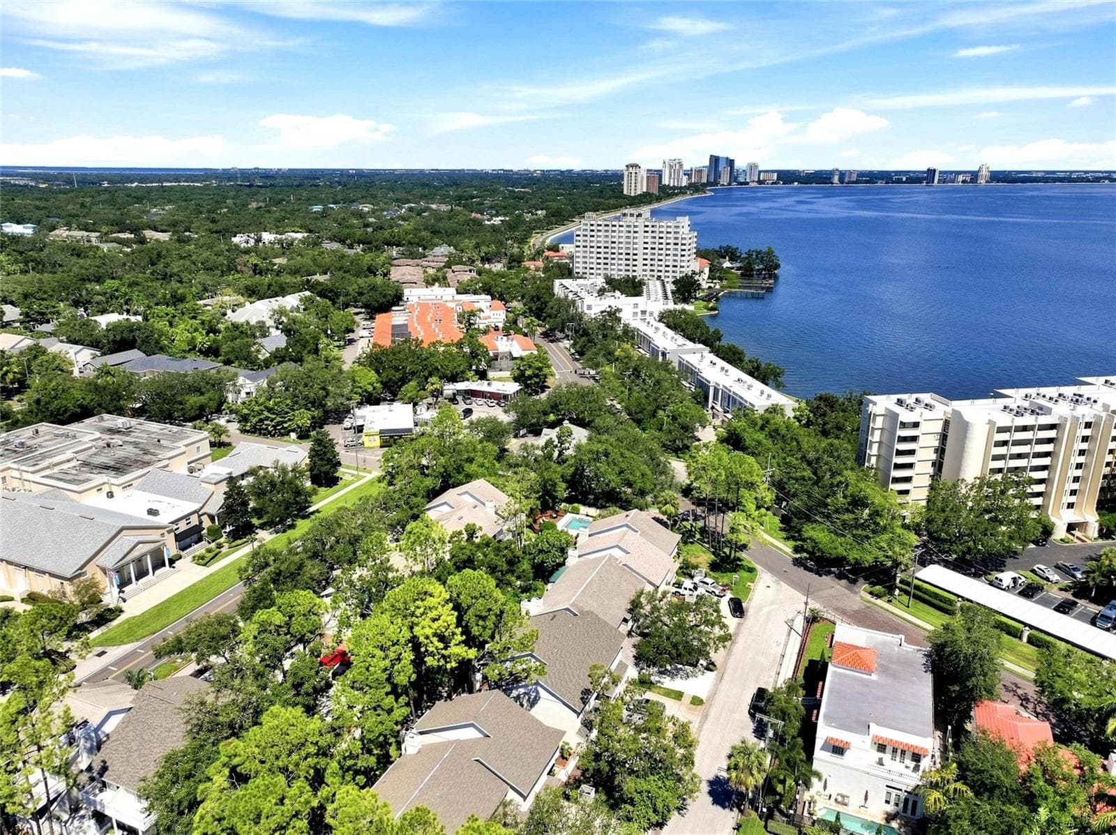 Townhouse at 5104 BAYSHORE BLVD, TAMPA, photo 40 of 40