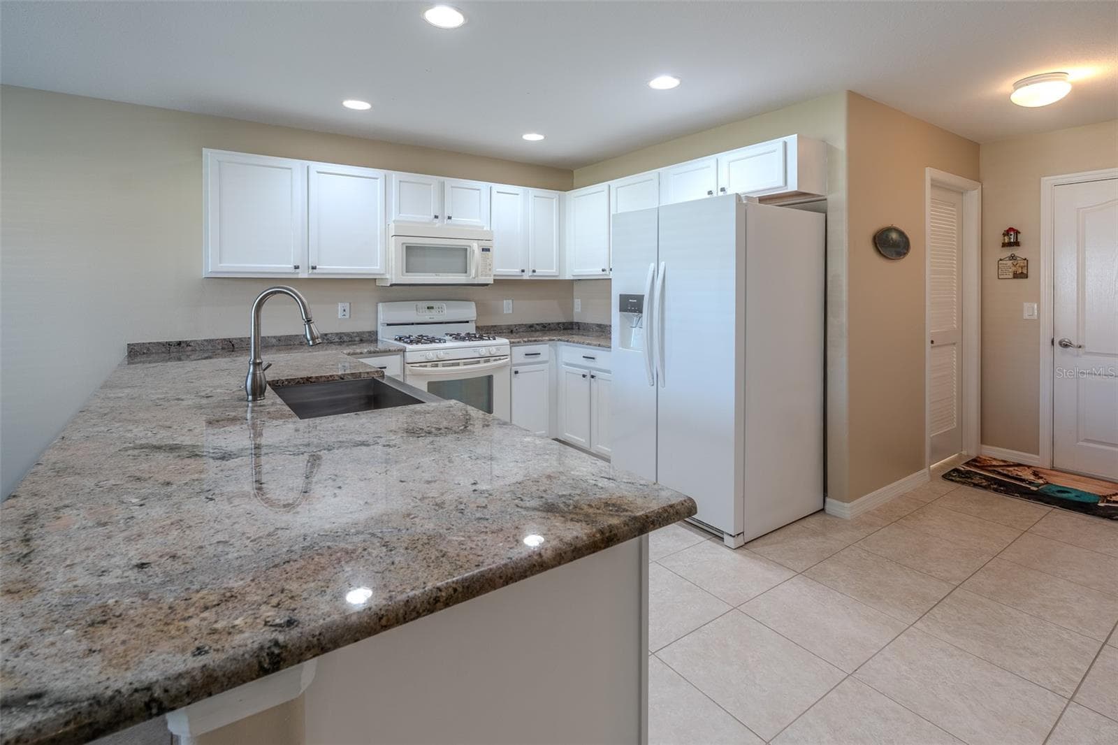 Single Family Residence at 16320 SW 13TH TER, OCALA, photo 15 of 54