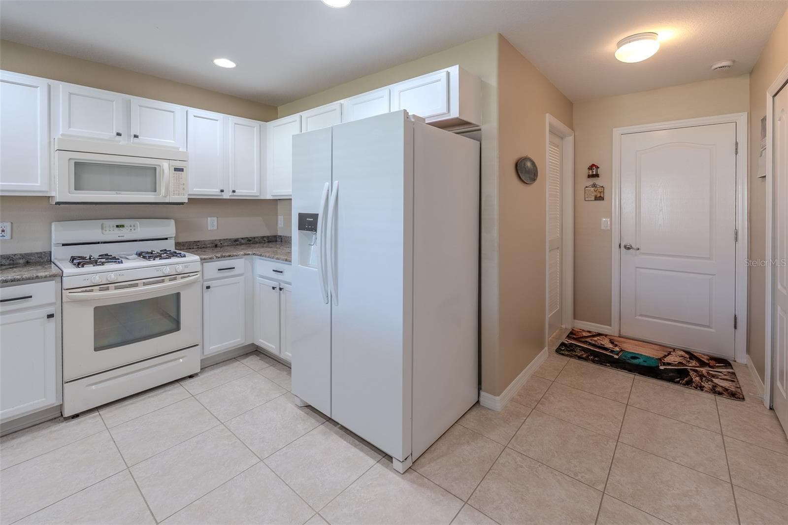 Single Family Residence at 16320 SW 13TH TER, OCALA, photo 16 of 54