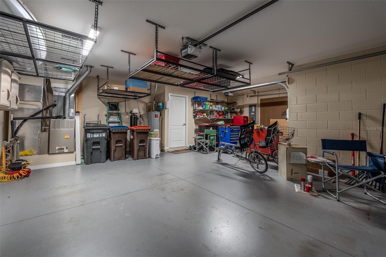 Garage - 16320 SW 13TH TER, OCALA