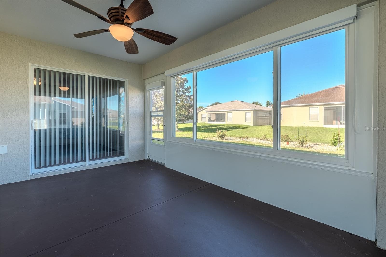 Lanai - 16320 SW 13TH TER, OCALA