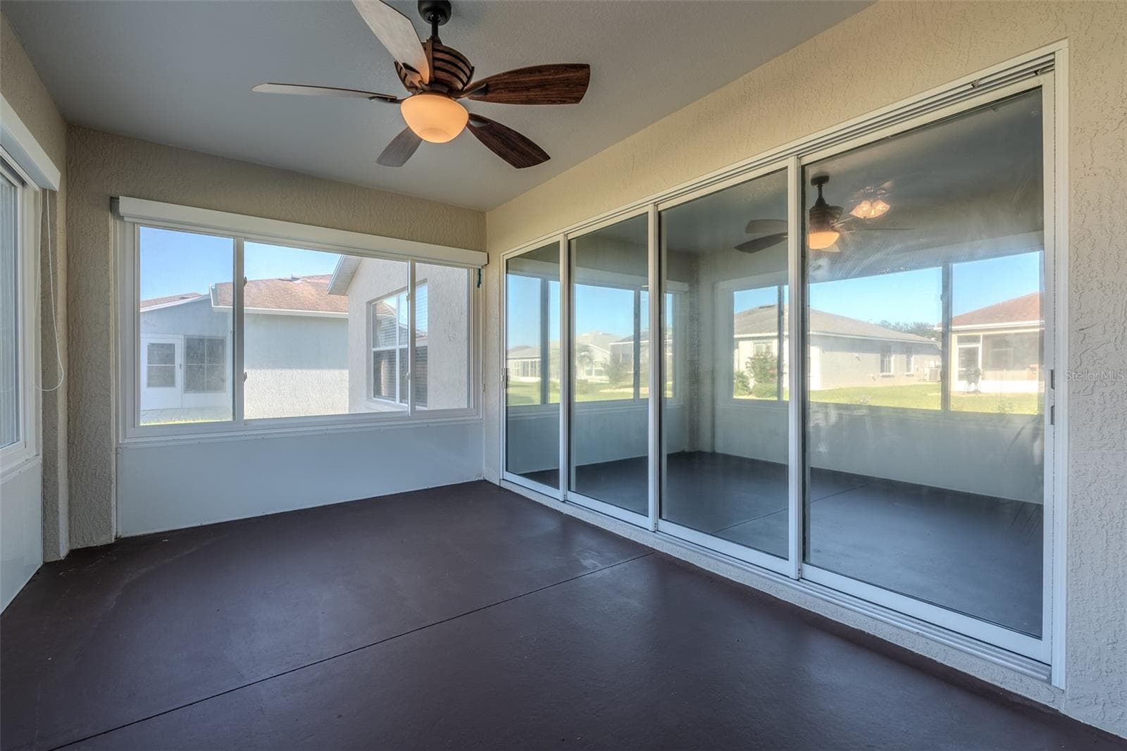 Lanai - 16320 SW 13TH TER, OCALA