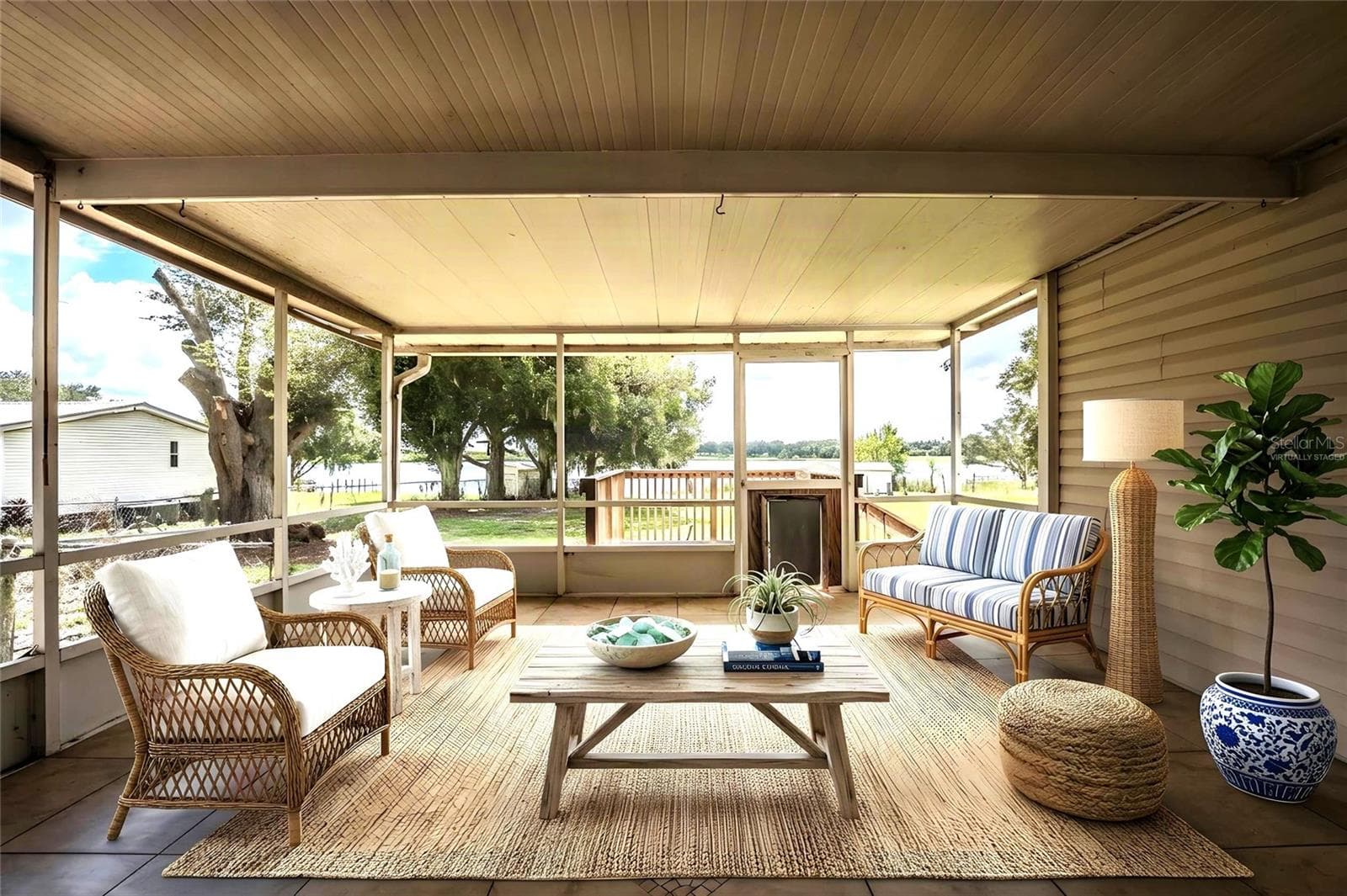 Screened porch - virtually staged - 8045 ALTURAS BABSON PARK CUTOFF RD, BARTOW