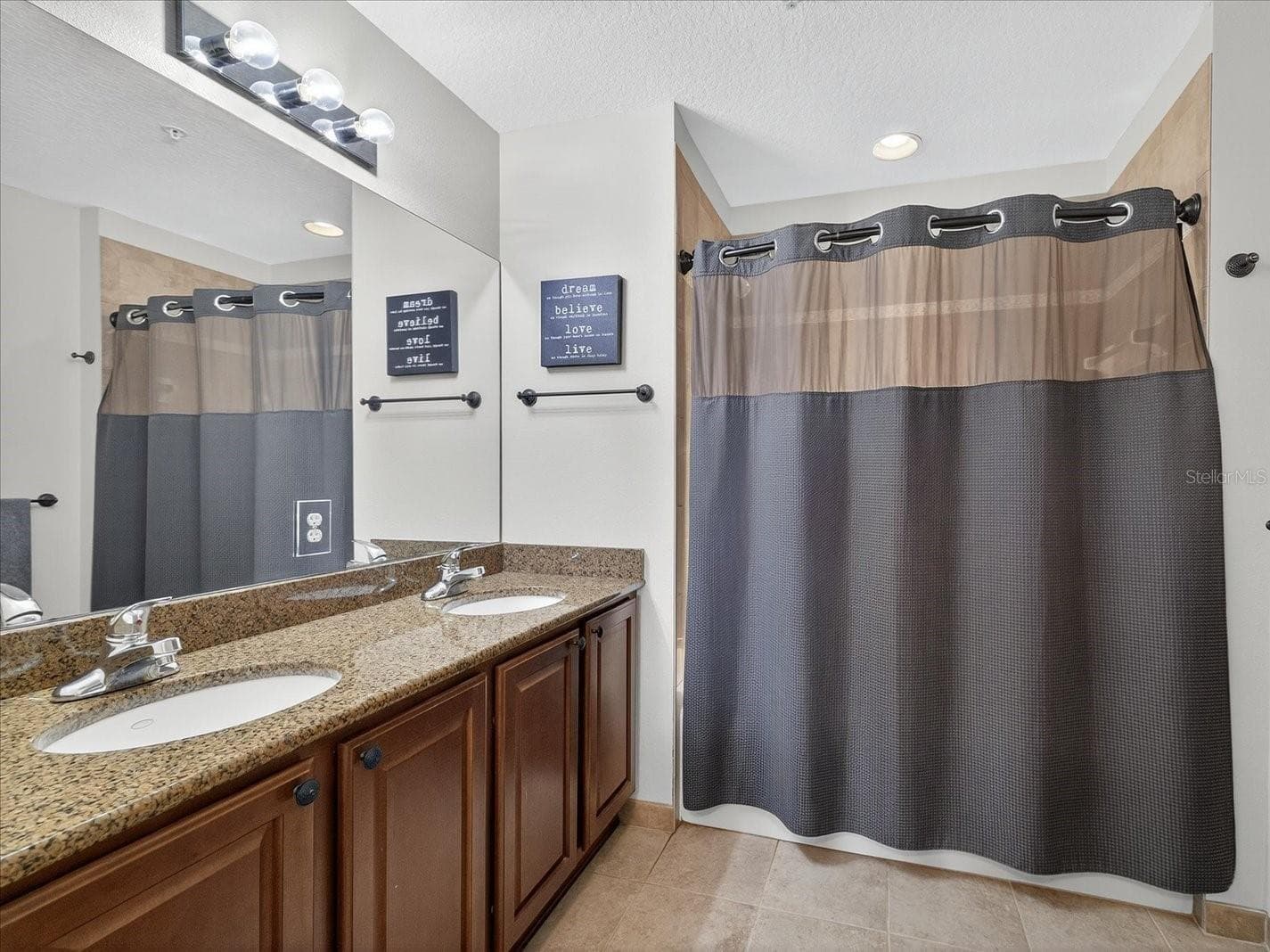 Condominium at 300 STATE ST E #326, OLDSMAR, photo 3 of 40