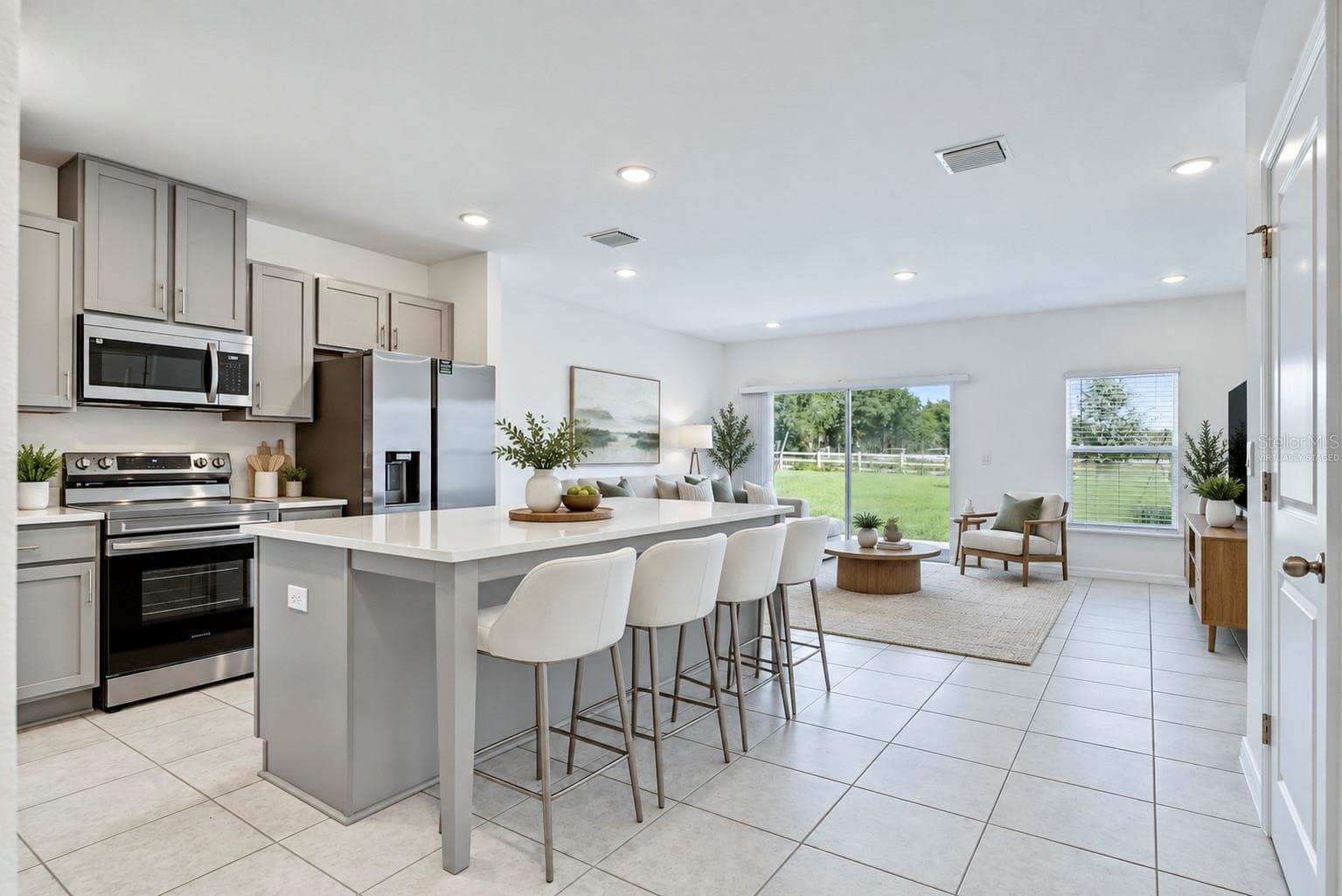 Virtually Staged - 3512 EAGLES CROSSING WAY, LAKELAND
