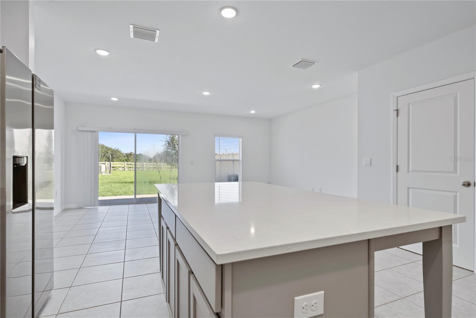 Townhouse at 3512 EAGLES CROSSING WAY, LAKELAND, photo 13 of 48