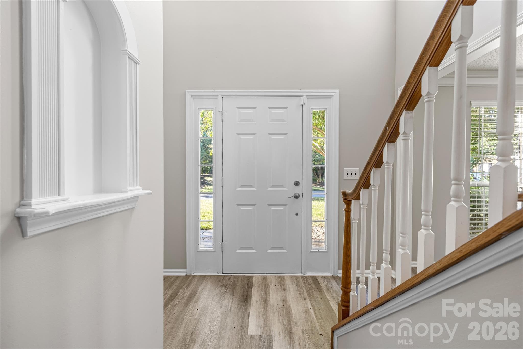 Single Family Residence at 6102 Tesh Court, Charlotte, photo 4 of 45