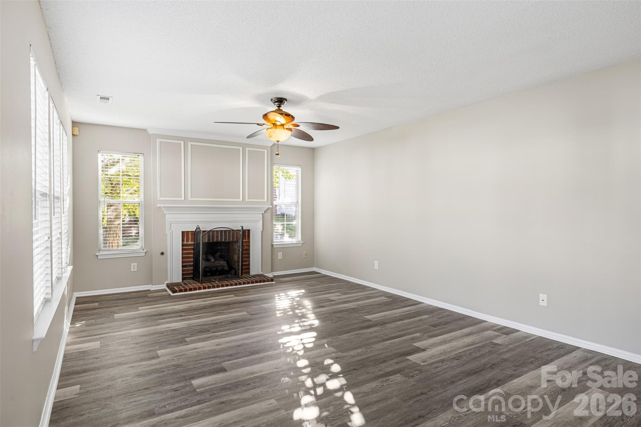 Single Family Residence at 6102 Tesh Court, Charlotte, photo 6 of 45