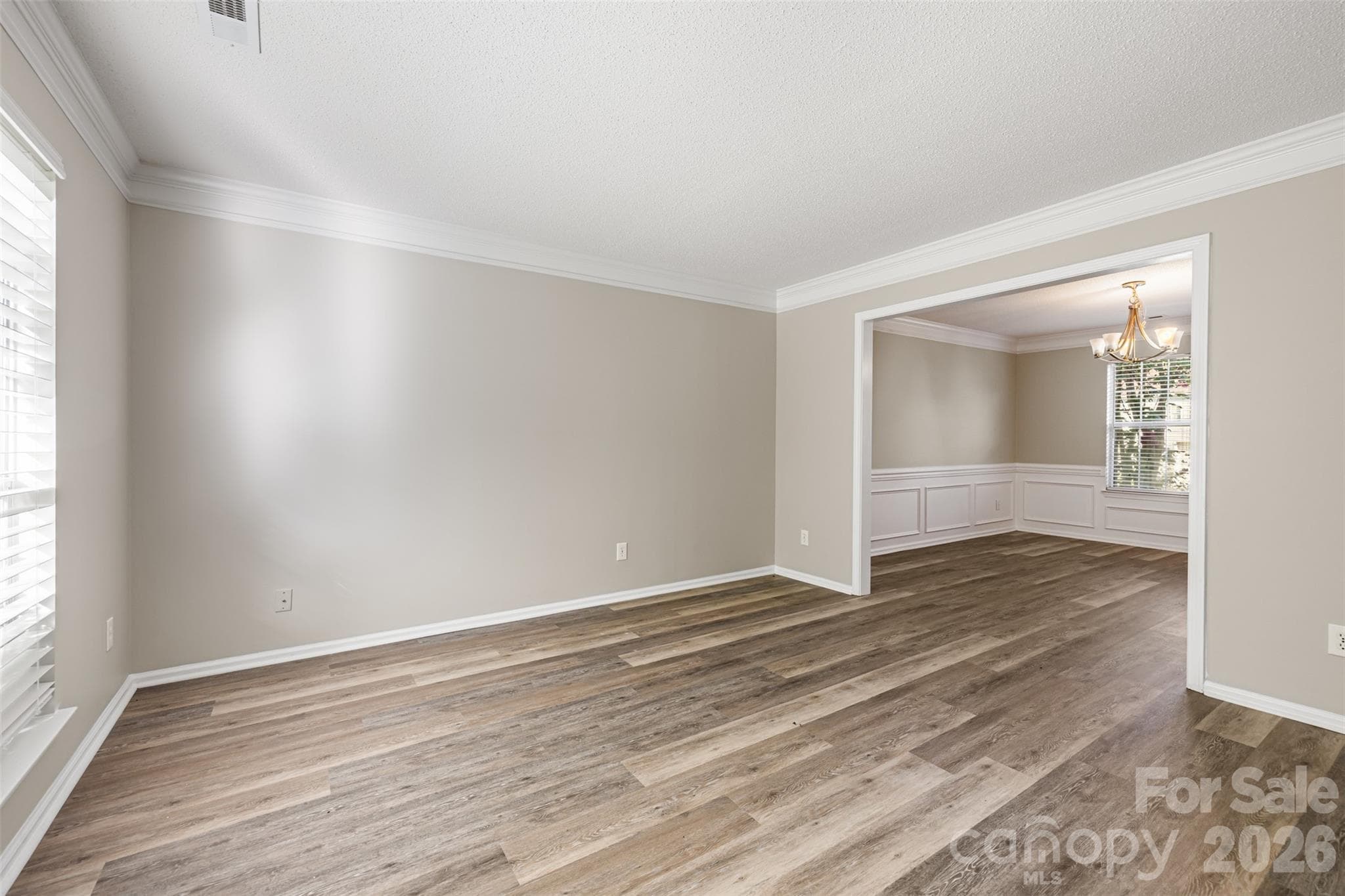 Single Family Residence at 6102 Tesh Court, Charlotte, photo 8 of 45