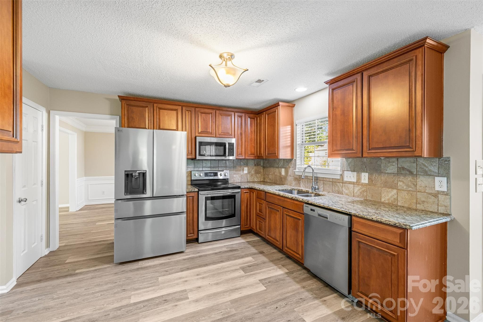 Single Family Residence at 6102 Tesh Court, Charlotte, photo 9 of 45