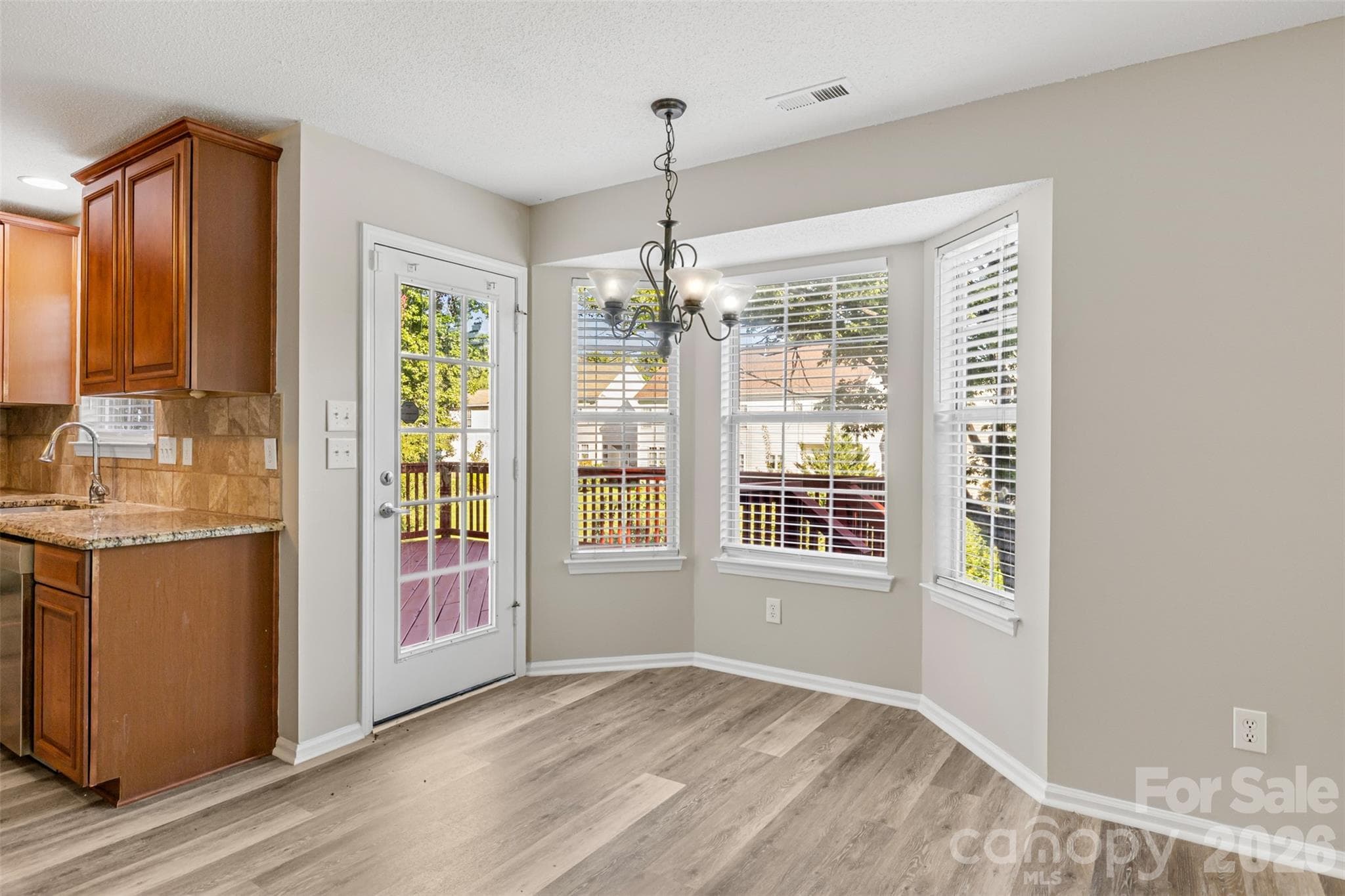 Single Family Residence at 6102 Tesh Court, Charlotte, photo 12 of 45