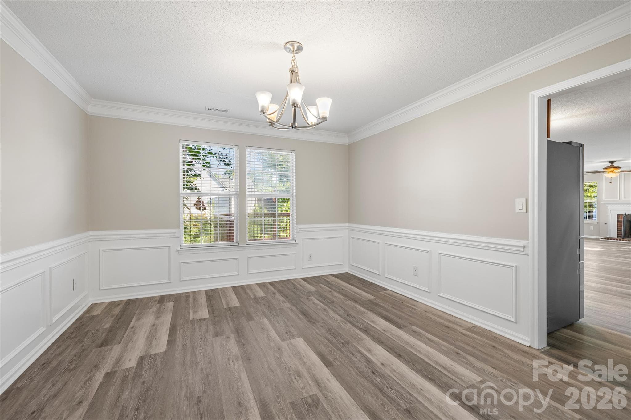 Single Family Residence at 6102 Tesh Court, Charlotte, photo 13 of 45