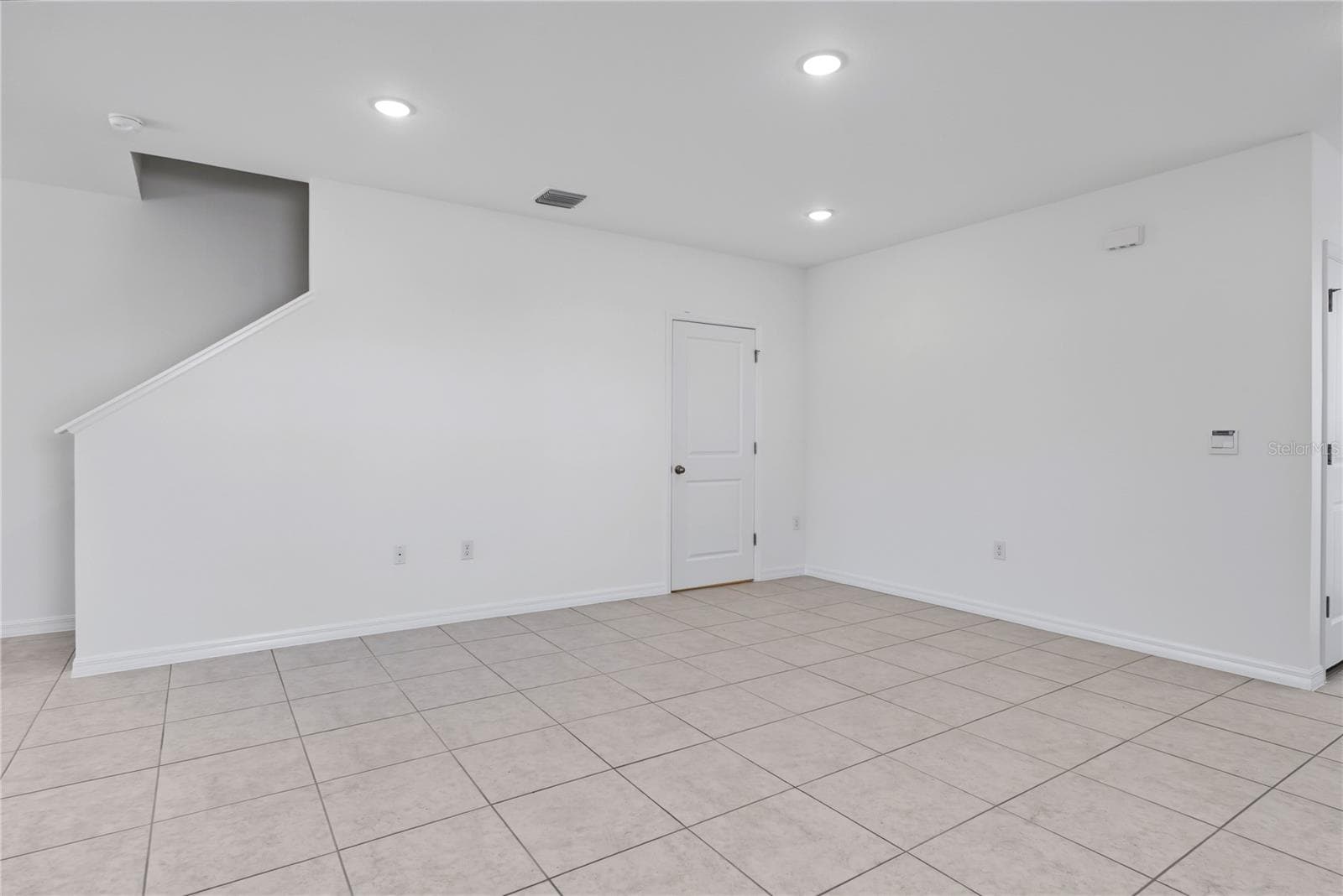 Townhouse at 3504 EAGLES CROSSING WAY, LAKELAND, photo 6 of 47
