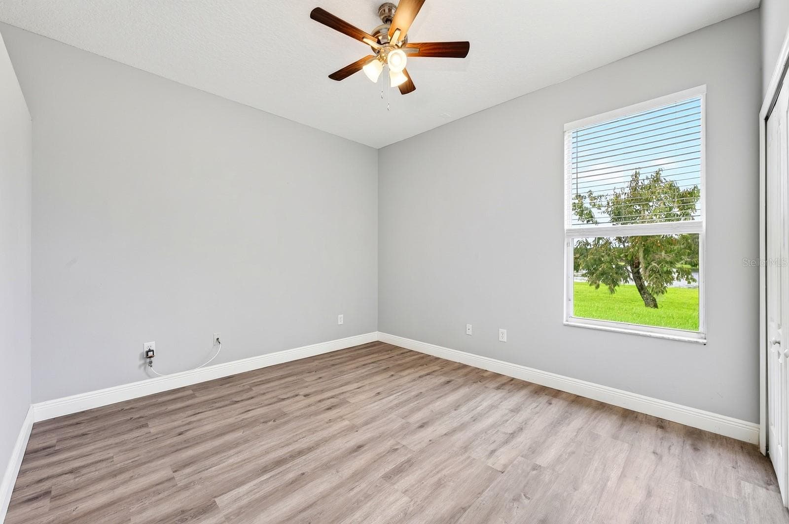 Second bedroom has en-suite bath acccess. - 4946 LAZY OAKS WAY, ST CLOUD