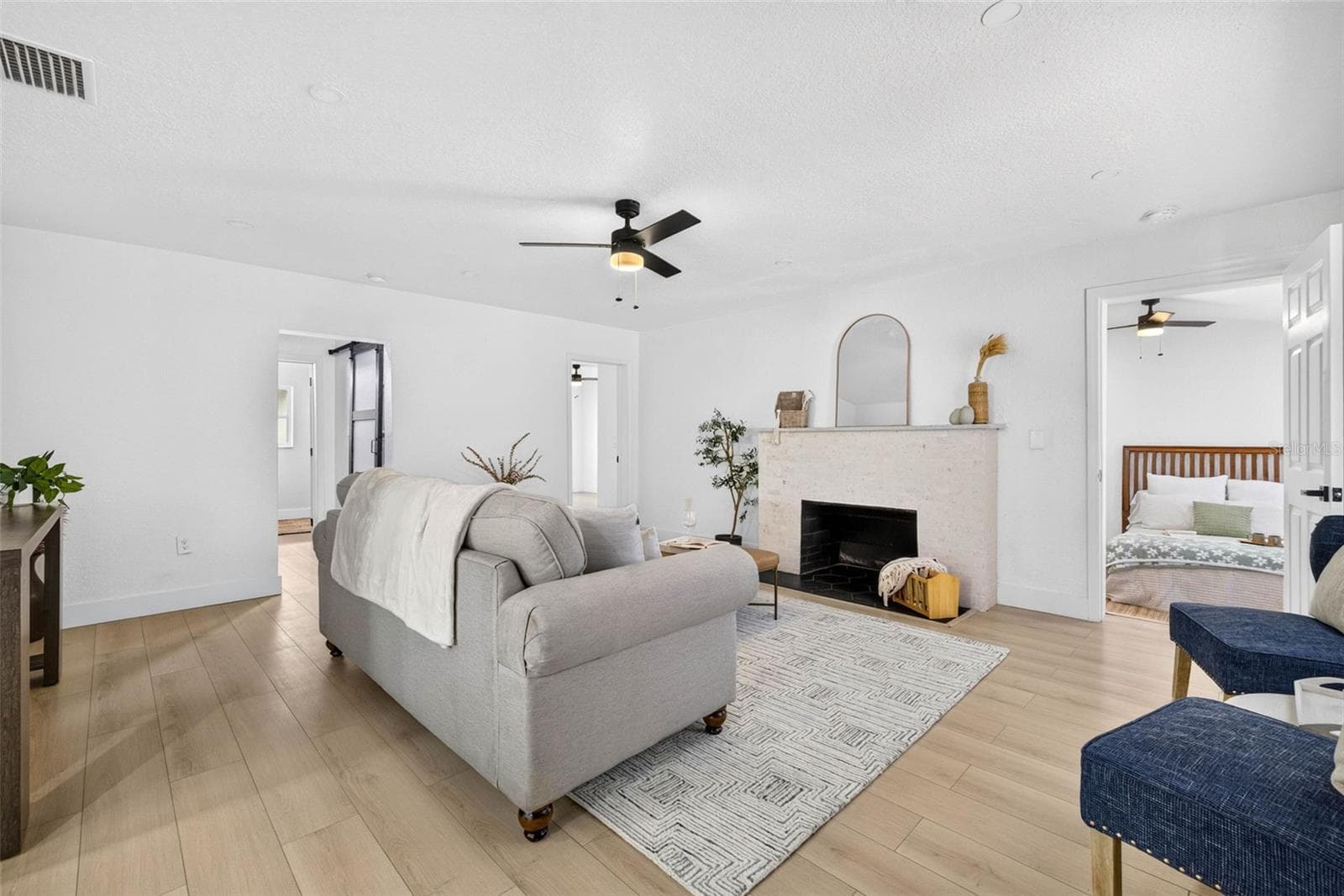 Single Family Residence at 1407 E NORTH BAY ST, TAMPA, photo 6 of 48