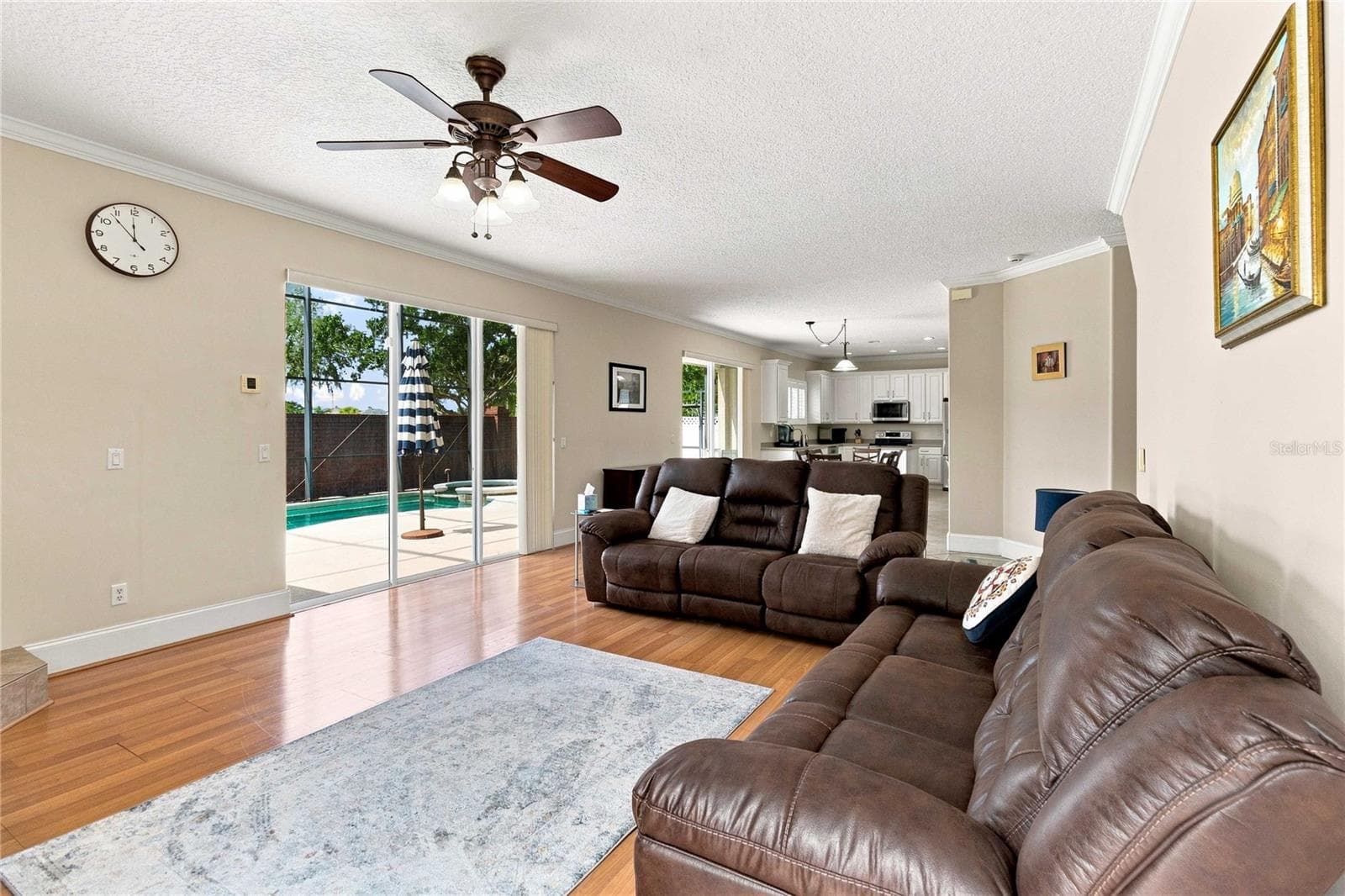 Single Family Residence at 156 BURRELL CIR, KISSIMMEE, photo 9 of 66