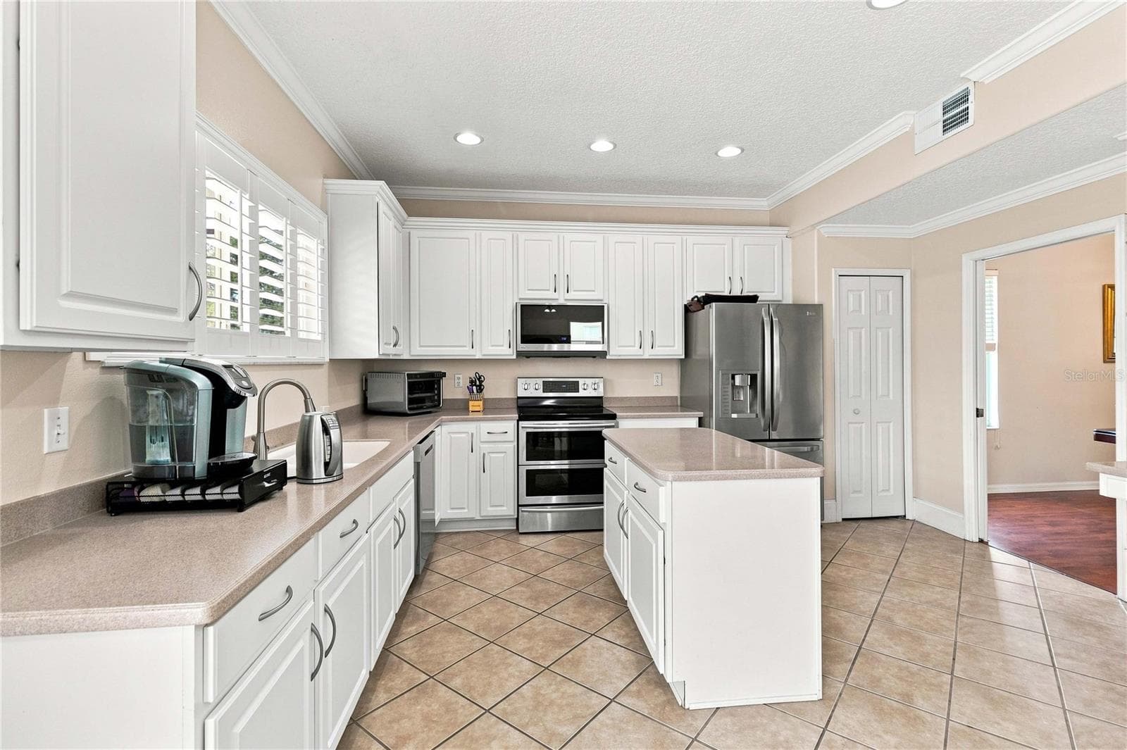 Single Family Residence at 156 BURRELL CIR, KISSIMMEE, photo 12 of 66