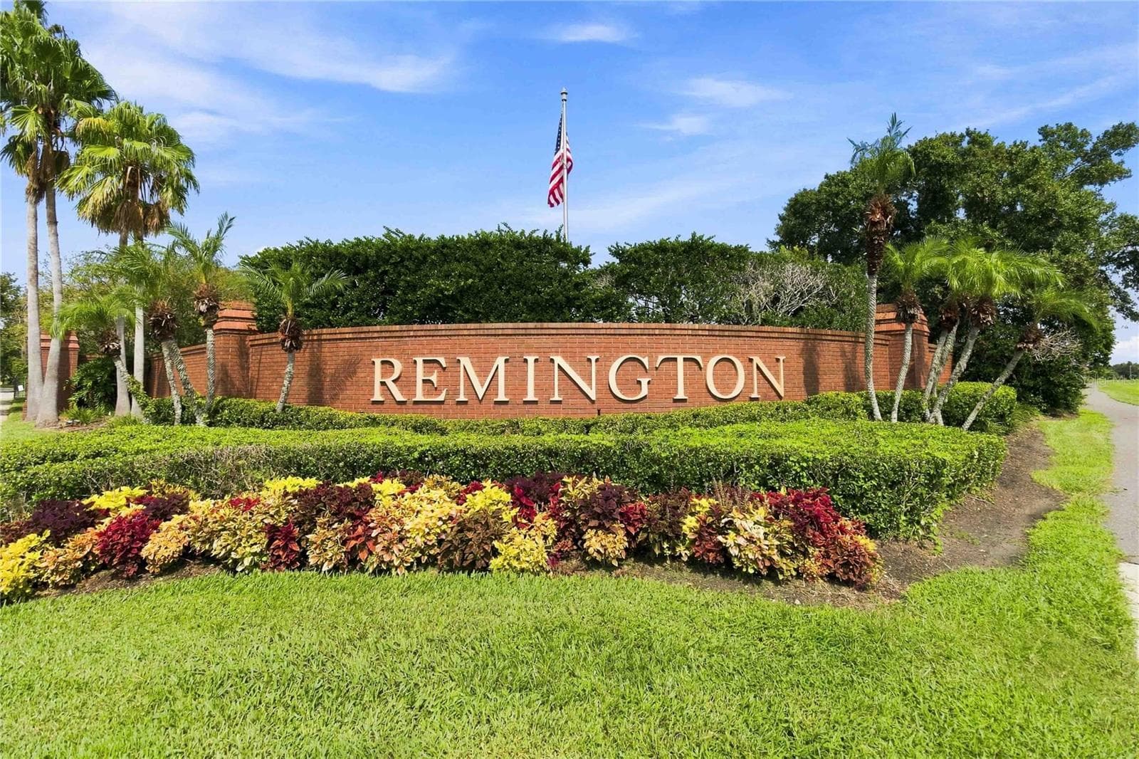 Community Entrance - 156 BURRELL CIR, KISSIMMEE