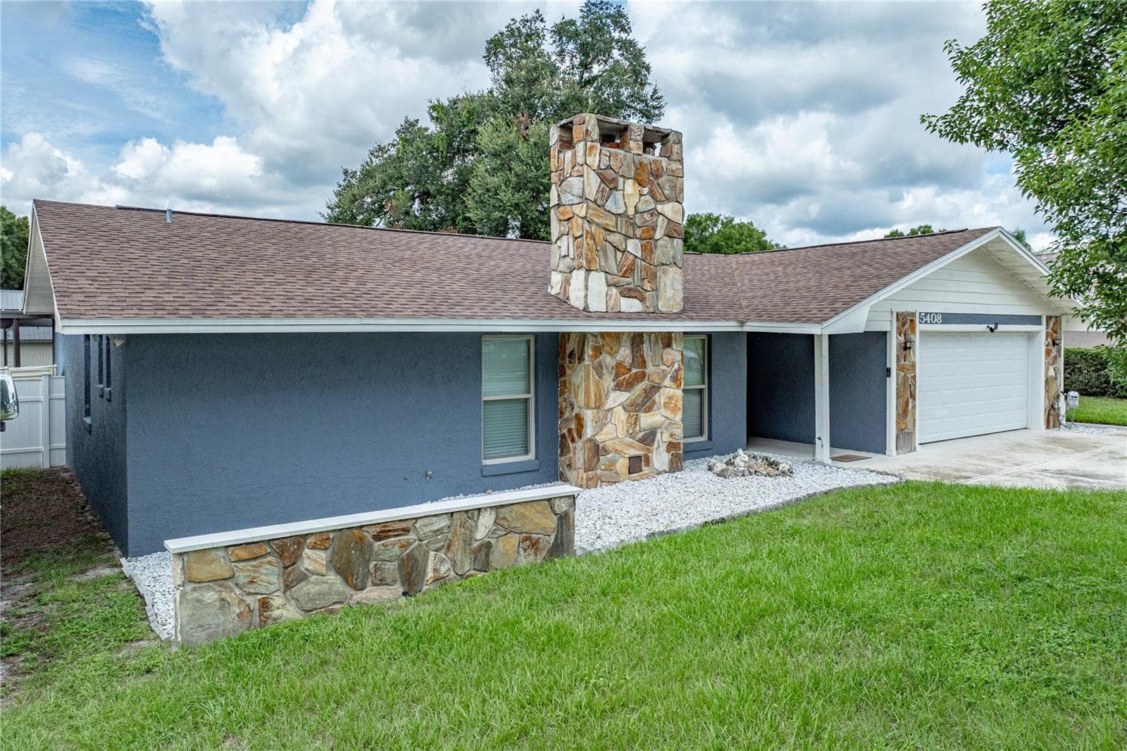 Single Family Residence at 5408 WEBER PL, LAKELAND, photo 2 of 72