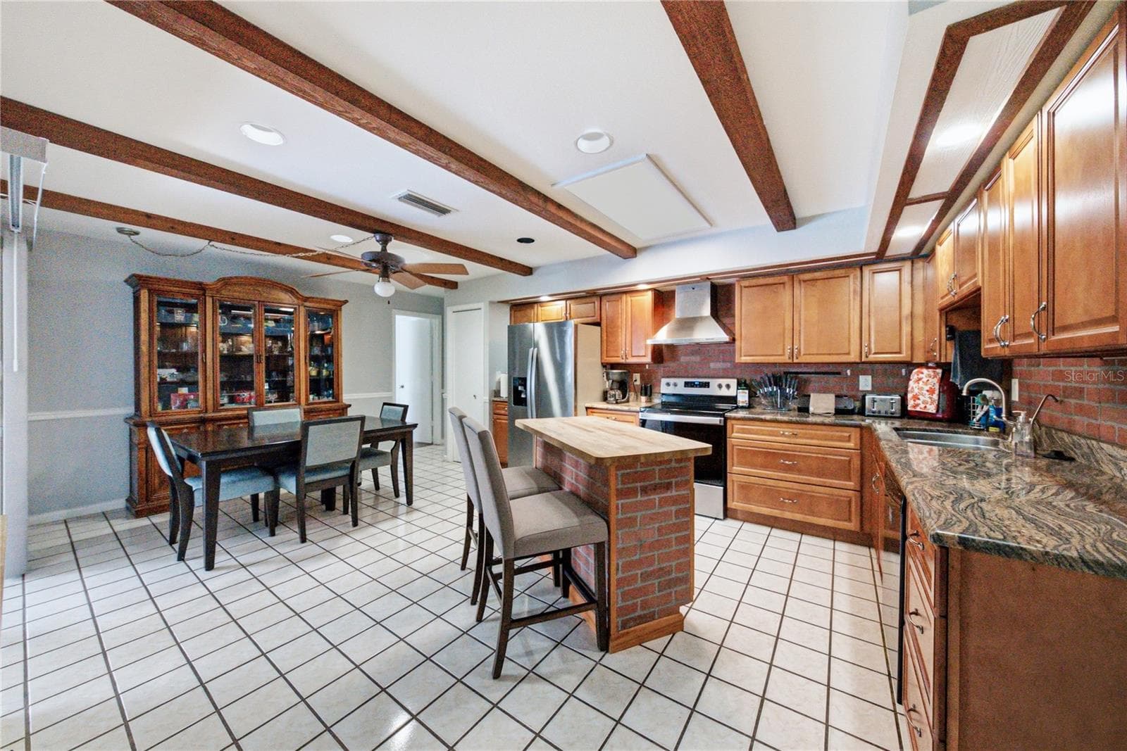 Single Family Residence at 5408 WEBER PL, LAKELAND, photo 14 of 72