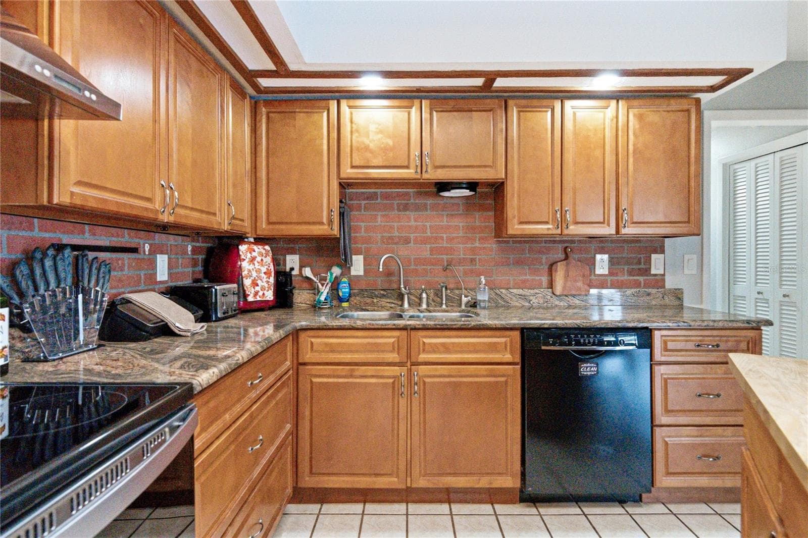 Single Family Residence at 5408 WEBER PL, LAKELAND, photo 20 of 72