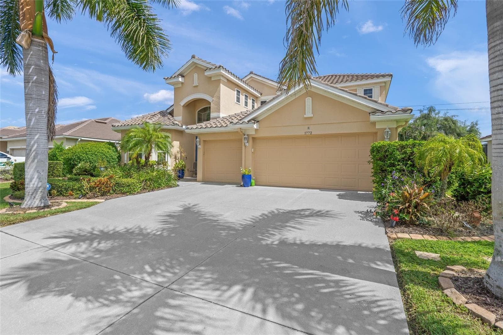 Single Family Residence at 1772 PINYON PINE DR, SARASOTA, photo 2 of 45